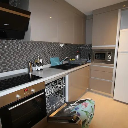 Apartment Brand New! Vip - Super Luxury Flat Near Taksim Sq