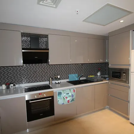 Brand New! Vip - Super Luxury Flat Near Taksim Sq アパート