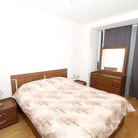 Brand New! Vip - Super Luxury Flat Near Taksim Sq アパート