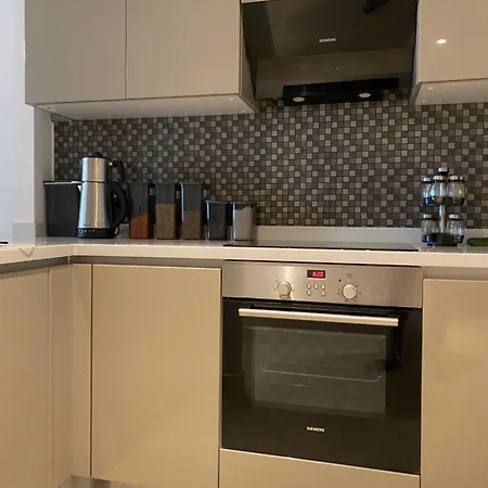 Brand New! Vip - Super Luxury Flat Near Taksim Sq アパート